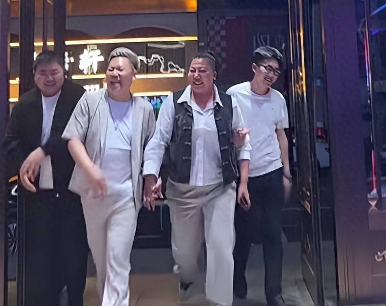 东北雨姐翻车后续:封号罚款税务问题层出不穷