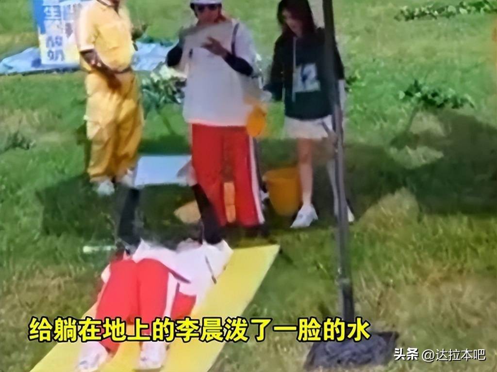 2026娱乐圈翻车潮:顶流接连跌下神坛