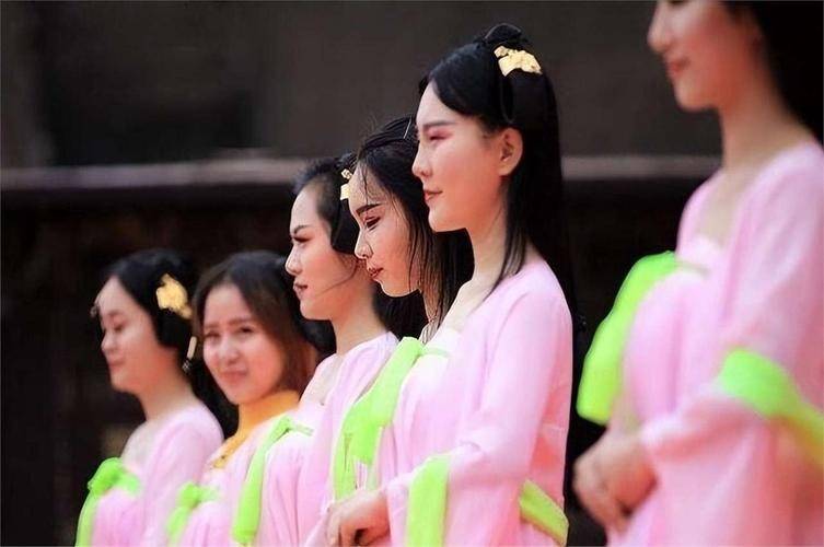 AI冲击横店群演:美女众多演员何去何从