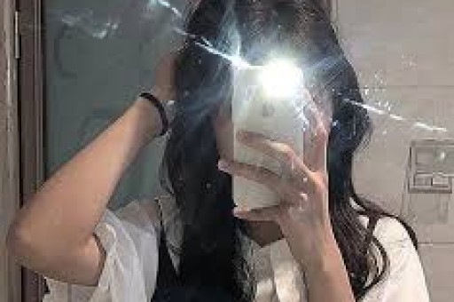 顶流小生隐婚生子实锤，人设崩塌！