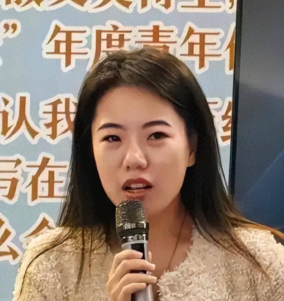 替蒋方舟出头反被扒，偷鸡蚀米