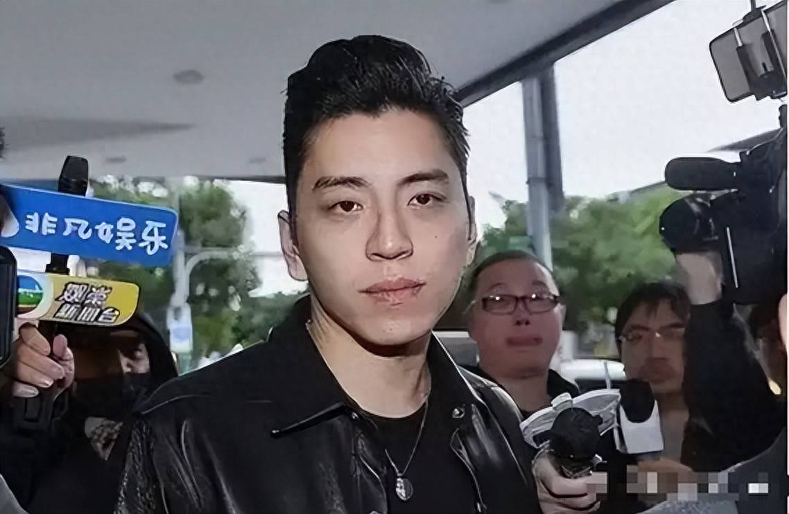顶流男星人设崩塌:镜头前后两副面孔曝光